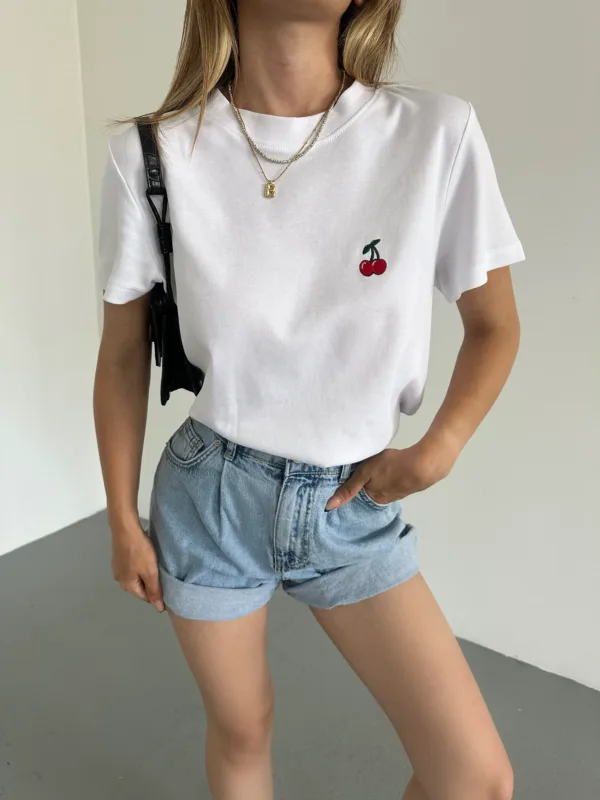 Crew Neck Cherry Embroidered T-shirt White